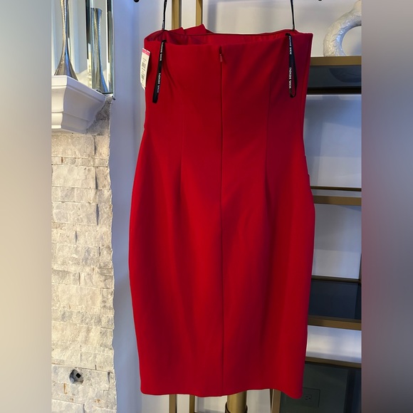 NEW Tadashi Shoji Elegant Red Strapless Dress - Picture 4 of 6